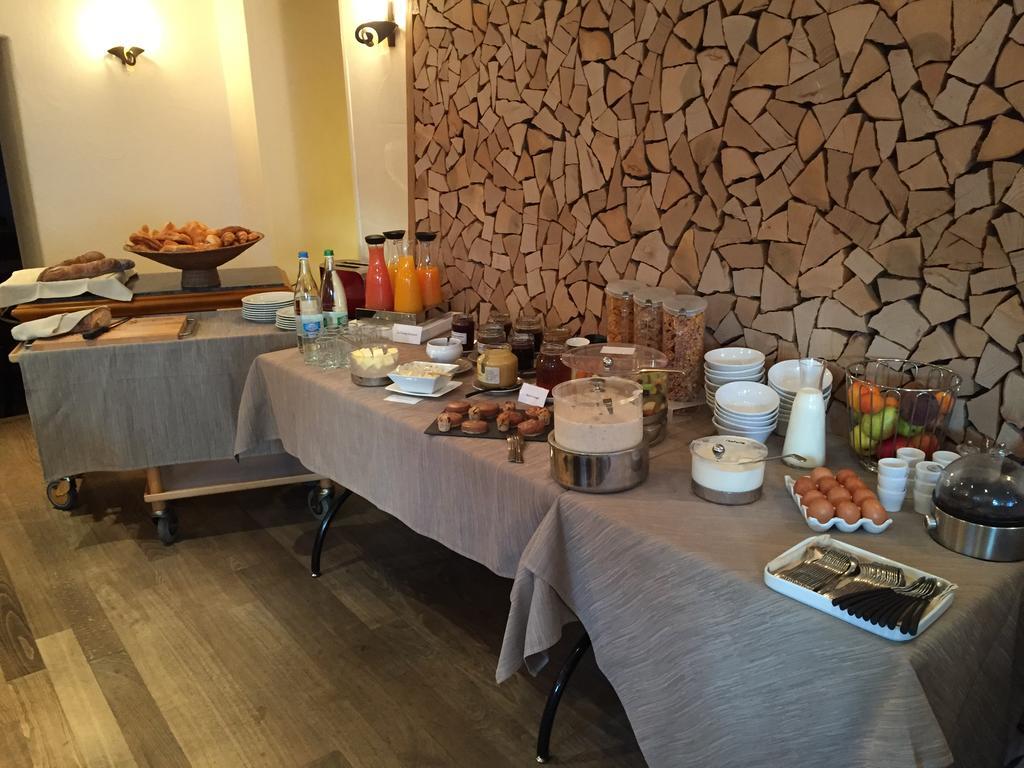 Hotel Restaurant Au Sauvage Фрибур Экстерьер фото