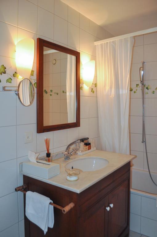 Hotel Restaurant Au Sauvage Фрибур Номер фото