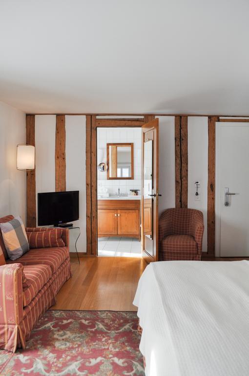 Hotel Restaurant Au Sauvage Фрибур Номер фото